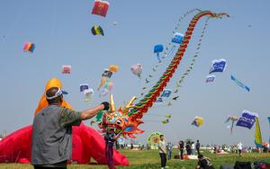 CHINA-SHANDONG-WEIFANG-FESTIVAL DE COMETAS-APERTURA