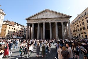 ITALIA-ROMA-PANTEON-PRECIO DE ENTRADA-AUMENTO