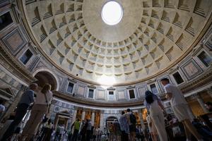 ITALIA-ROMA-PANTEON-PRECIO DE ENTRADA-AUMENTO