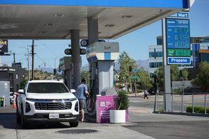 EEUU-CALIFORNIA-PRECIOS DE LA GASOLINA-AUMENTO