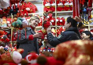 CHINA-SHANGHAI-ESTUDIANTE RUSA