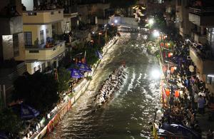 CHINA-GUANGDONG-CARRERA DE BOTES DE DRAGON