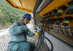 CHINA-XIZANG-GYIRONG-AVALANCHA DE LODO-RESCATE