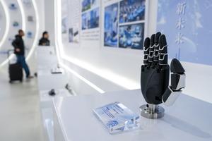 CHINA-JIANGSU-INDUSTRIA DE LA ROBOTICA-DESARROOLLO