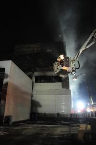 REPUBLICA DE COREA-DAEJEON-FABRICA DE AUTOPARTES-INCENDIO