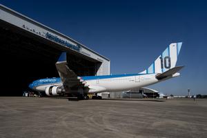 ARGENTINA-EZEIZA-COPA MUNDIAL DE LA FIFA 2026-SELECCION NACIONAL DE FUTBOL-AVION