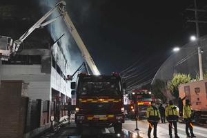 REPUBLICA DE COREA-DAEJEON-FABRICA DE PIEZAS PARA AUTOS-INCENDIO