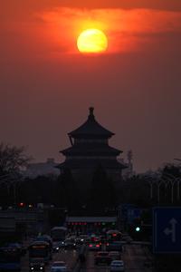 CHINA-EQUINOCCIO DE PRIMAVERA-PUESTA DE SOL