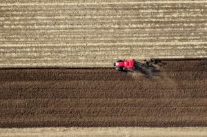 CHINA-MONGOLIA INTERIOR-TONGLIAO-ARADO DE PRIMAVERA