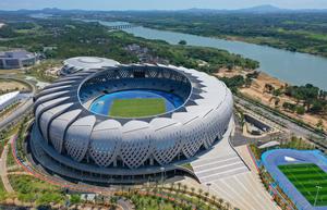 CHINA-HAINAN-QIONGHAI-DESARROLLO