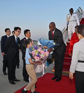 CHINA-BEIJING-MOZAMBIQUE-PRESIDENTE-LLEGADA