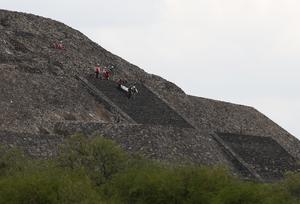 MEXICO-TEOTIHUACAN-TIROTEO