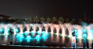 KUWAIT-CAPITAL GOVERNORATE-FOUNTAIN SHOW