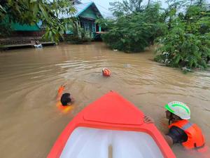 MYANMAR-DAWEI-INUNDACIONES-RESCATE