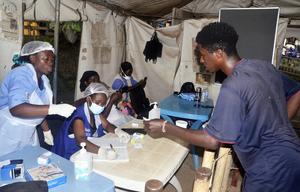 UGANDA-MPONDWE-PUNTO FRONTERIZO-BROTE DE EBOLA-MEDIDAS SANITARIAS