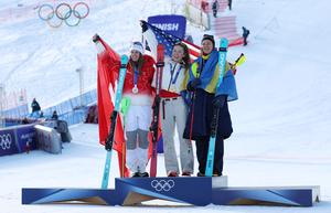 ITALIA-CORTINA D'AMPEZZO-JUEGOS OLIMPICOS DE INVIERNO-ESQUI ALPINO-ESLALON FEMENINO-CEREMONIA DE PREMIACION