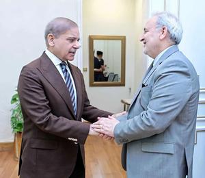 PAKISTAN-ISLAMABAD-PRIMER MINISTRO PAQUISTANI-ENVIADO IRANI-CONVERSACIONES