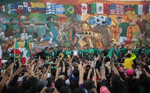 MEXICO-CIUDAD DE MEXICO-MURAL
