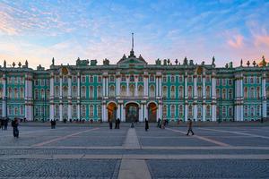 RUSIA-SAN PETERSBURGO-ATARDECER