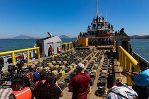EL SALVADOR-LA UNION-PRESENTACION DE DROGA