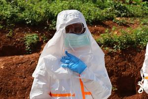 REPUBLICA DEMOCRATICA DEL CONGO-MONGBWALU-BROTE DE EBOLA-ENTIERRO
