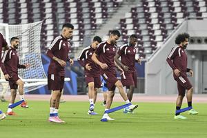 QATAR-DOHA-FUTBOL-COPA MUNDIAL DE LA FIFA-ENTRENAMIENTO DEL EQUIPO DE QATAR