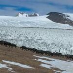 CHINA-XIZANG-GLACIAR ZANGSER KANGRI-DIA MUNDIAL DE LOS GLACIARES