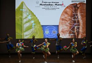 BRASIL-BELO HORIZONTE-TE-CAFE-EXPOSICION ITINERANTE-INUGURACION