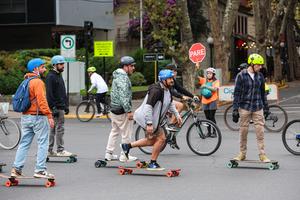 CHILE-SANTIAGO-DOMINGO SIN AUTOMOVILES