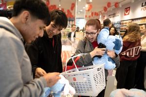 ARGENTINA-BUENOS AIRES-CHINA-MINISO-APERTURA