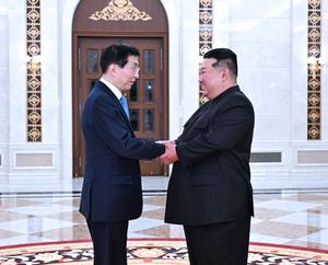 RPDC-PYONGYANG-CHINA-WANG HUNING-VISITA