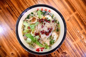 CHINA-GUANGXI-FIDEOS DE ARROZ SHENGZHA