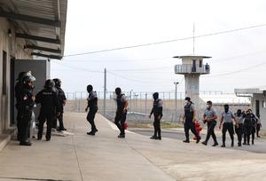 EL SALVADOR-SAN VICENTE-CENTRO DE CONFINAMIENTO-JUICIO