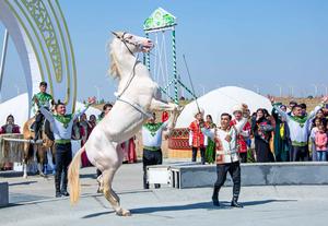 TURKMENISTAN-AHAL-NAURYZ-CELEBRACIONES