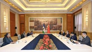 CHINA-SHANGHAI-WANG YI-MINISTRO DE ASUNTOS EXTERIORES DE LESOTO-REUNION