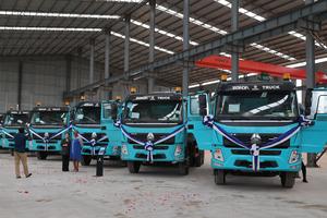 GHANA-TEMA-VEHICULO ELECTRICO CHINO-LANZAMIENTO