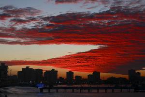 ECUADOR-SALINAS-OLA DE CALOR