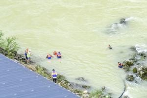 CHINA-CHONGQING-PENGSHUI-DERRUMBE DE MONTAÑA-RESCATE
