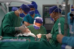 CHINA-JIANGXI-OPERACION CLINICA DEL BCI