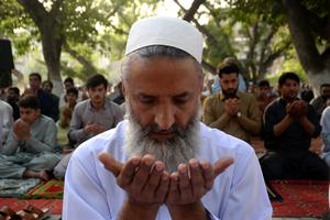 PAKISTAN-PESHAWAR-EID AL-ADHA-ORACION