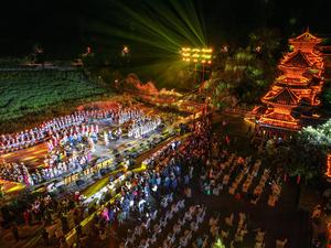 CHINA-GUIZHOU-UNIVERSIDAD DE YALE-GRUPO A CAPELA-ACTIVIDADES