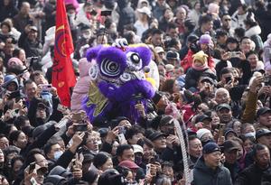 CHINA-AÑO NUEVO CHINO-DANZA YINGGE