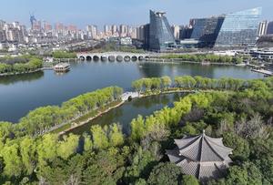 CHINA-SHAANXI-XI'AN-LAGO QUJIANG-PRIMAVERA-PAISAJE