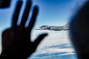 BRASIL-SAO PAULO-LULA DA SILVA-AVION CAZA SUPERSONICO-PRESENTACION