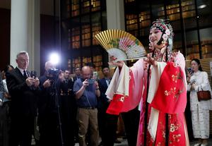 REINO UNIDO-LONDRES-SALON DE TE DE LA ASOMBROSA CIUDAD DE SHANGHAI