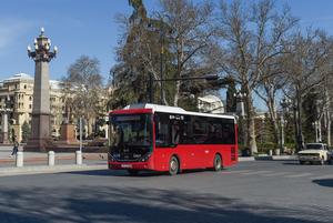 AZERBAIYAN-GANJA-AUTOBUSES CHINOS