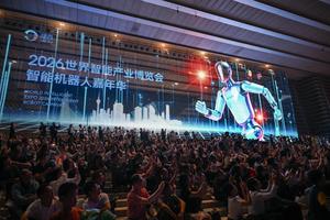 CHINA-TIANJIN-EXPOSICION MUNDIAL DE INTELIGENCIA-CARNAVAL DE ROBOTS