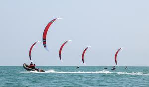 CHINA-HAINAN-SANYA-JUEGOS ASIATICOS DE PLAYA-VELA-FORMULA KITE FEMENINA