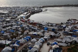 MEDIO ORIENTE-CIUDAD DE GAZA-TIENDAS DE CAMPAÑA TEMPORALES-PALESTINOS DESPLAZADOS