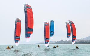 CHINA-HAINAN-SANYA-JUEGOS ASIATICOS DE PLAYA-VELA-FORMULA KITE MASCULINA